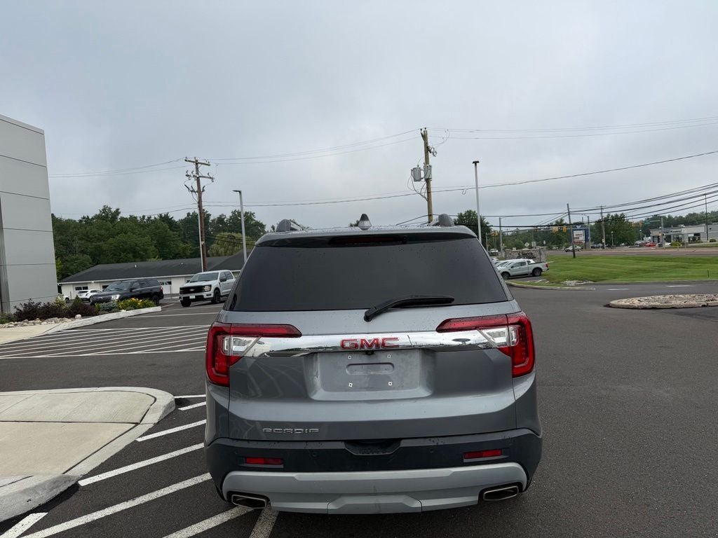 2022 GMC Acadia SLE