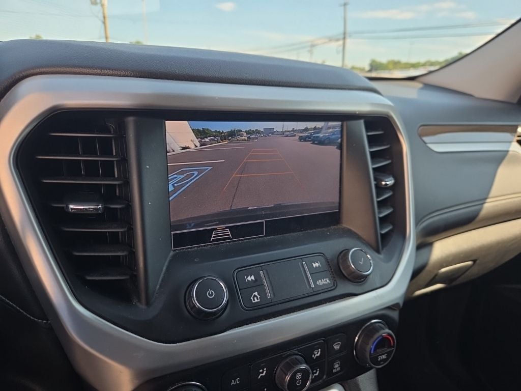 2022 GMC Acadia SLE
