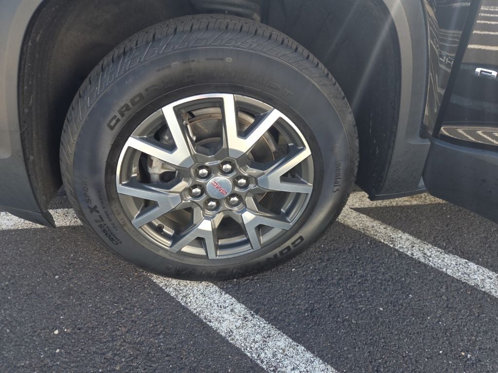2022 GMC Acadia SLE