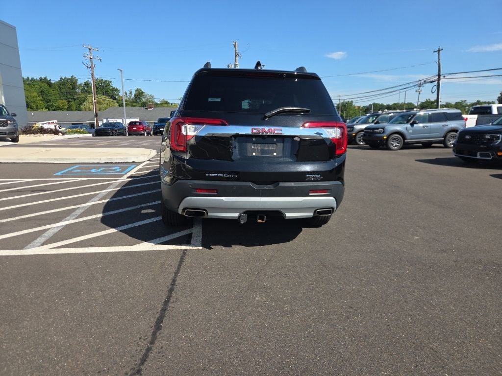 2022 GMC Acadia SLE