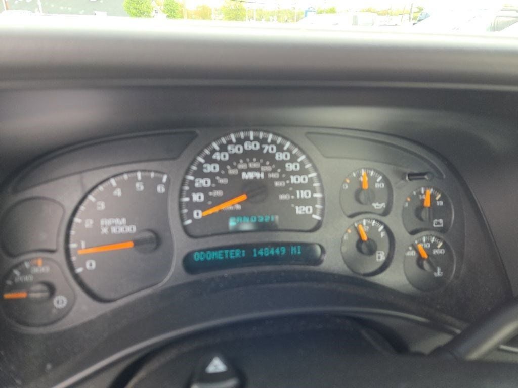 2003 GMC Sierra 2500HD Work Truck 133 WB