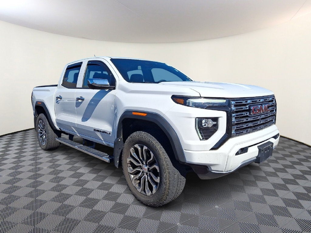 2023 GMC Canyon Denali