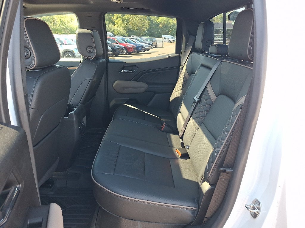 2023 GMC Canyon Denali