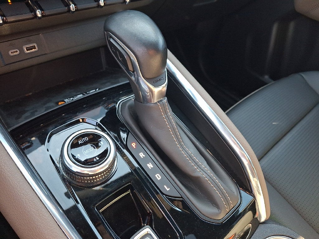 2023 GMC Canyon Denali