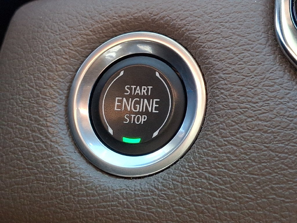 2023 GMC Canyon Denali