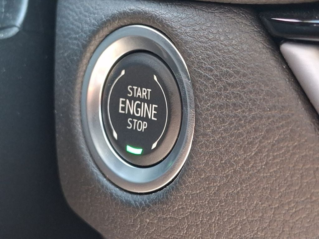 2025 Cadillac XT4 Sport
