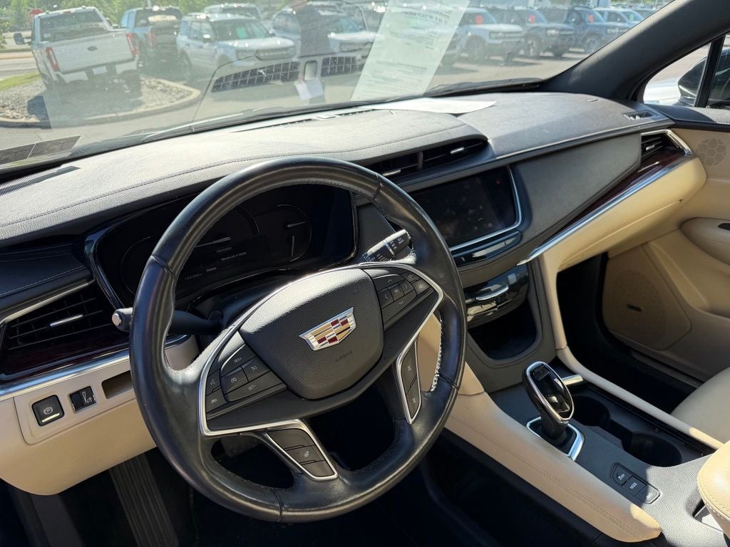 2017 Cadillac XT5 Luxury