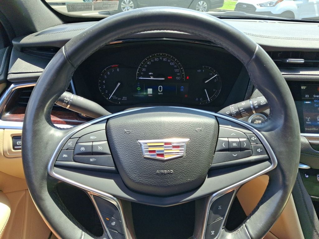 2017 Cadillac XT5 Luxury