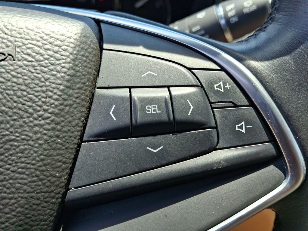 2017 Cadillac XT5 Luxury