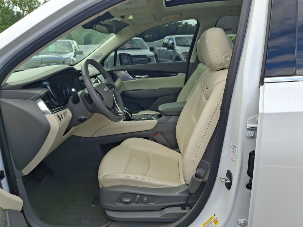 2024 Cadillac XT6 Premium Luxury