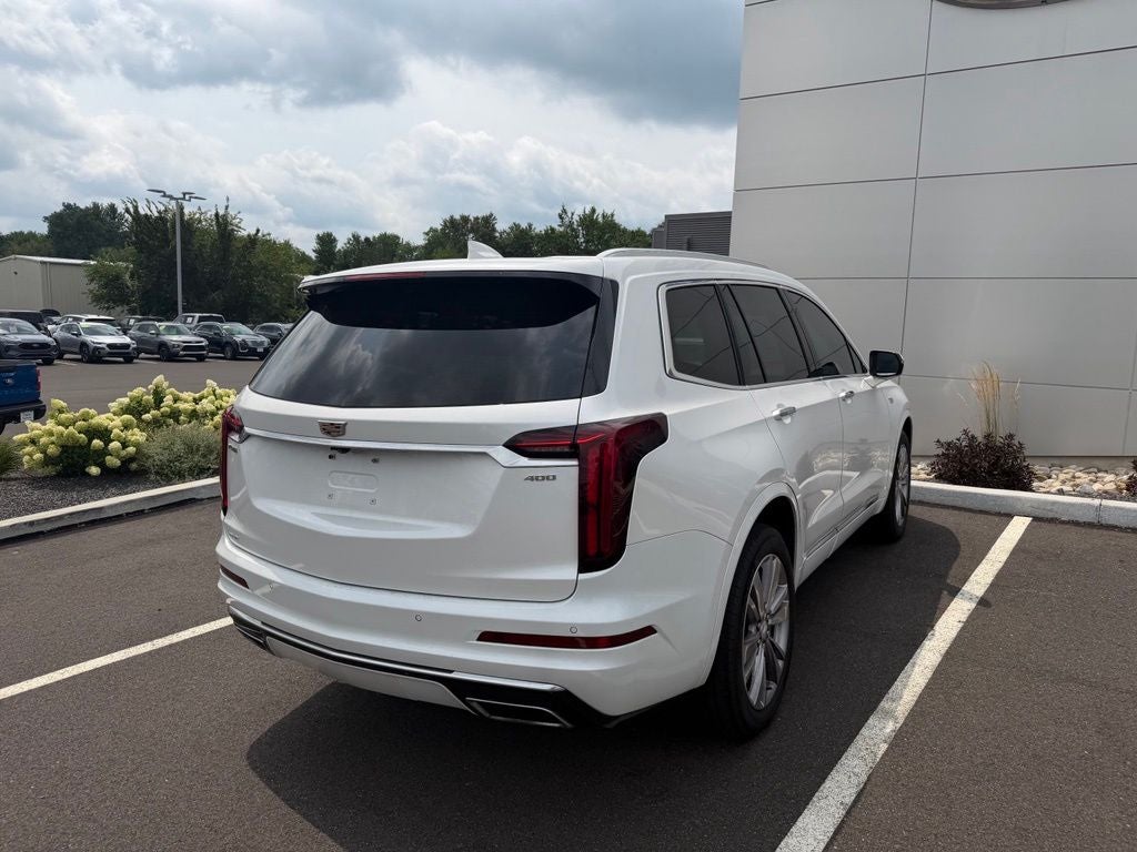 2024 Cadillac XT6 Premium Luxury