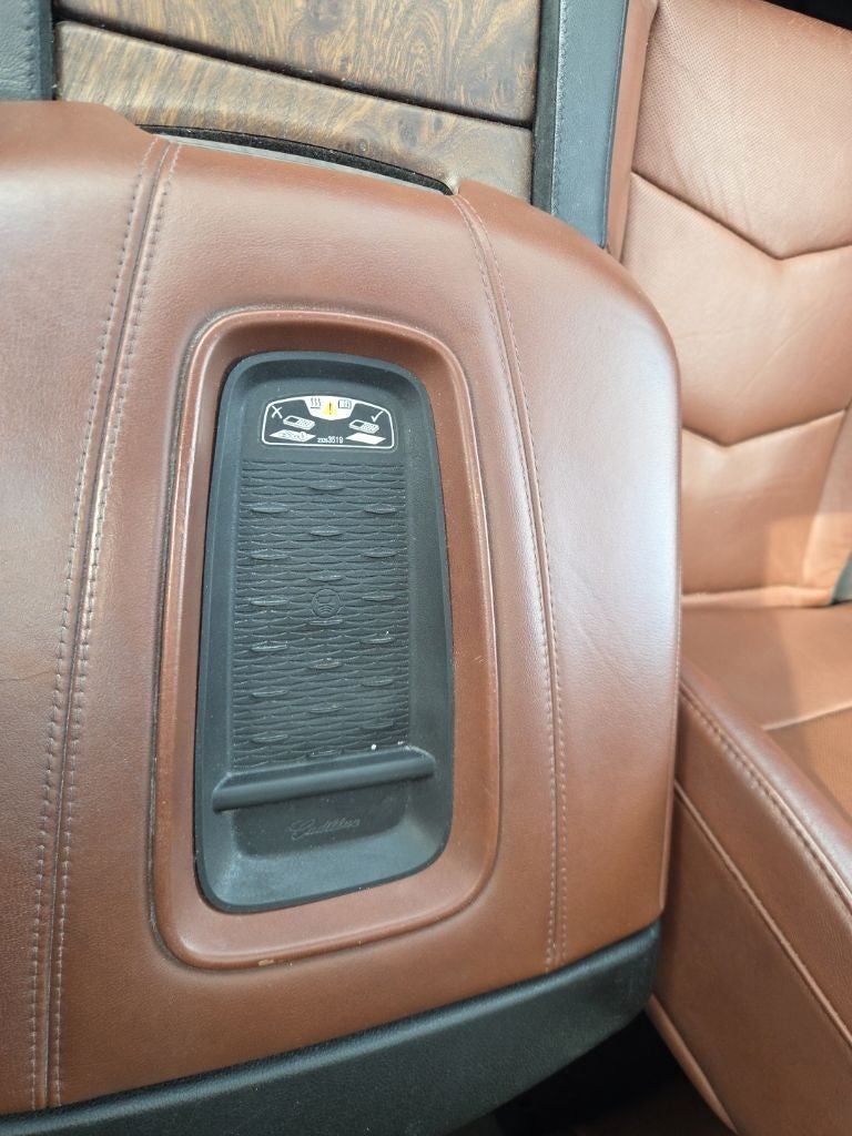 2016 Cadillac Escalade Luxury