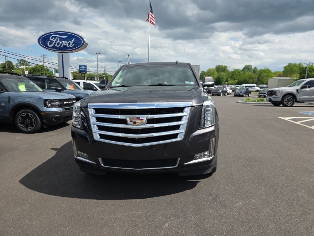 2016 Cadillac Escalade Luxury