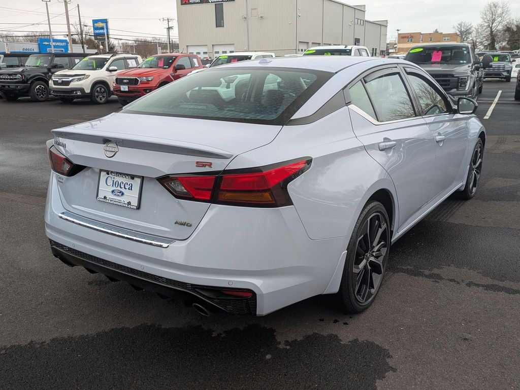 2023 Nissan Altima 2.5 SR