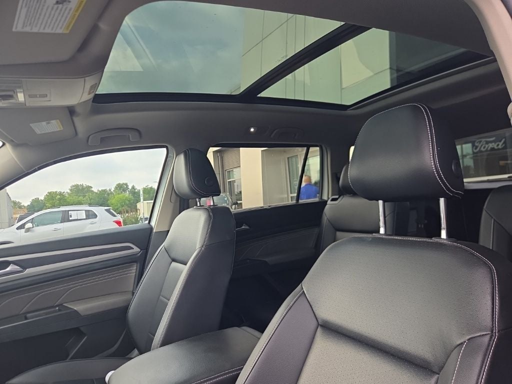 2022 Volkswagen Atlas 3.6L V6 SEL R-Line