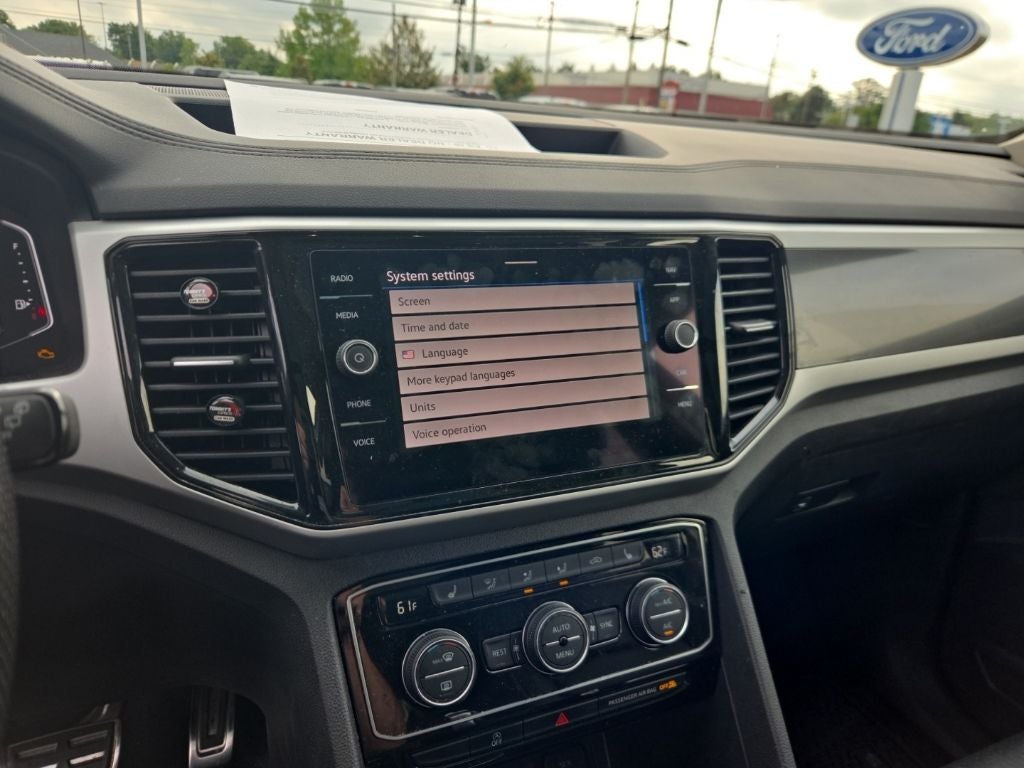 2022 Volkswagen Atlas 3.6L V6 SEL R-Line