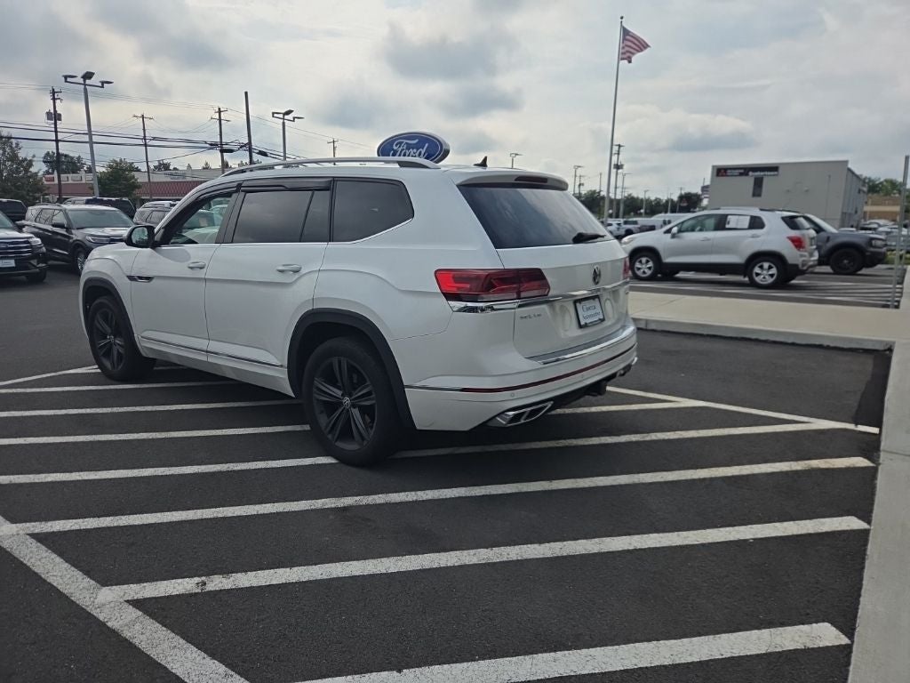 2022 Volkswagen Atlas 3.6L V6 SEL R-Line