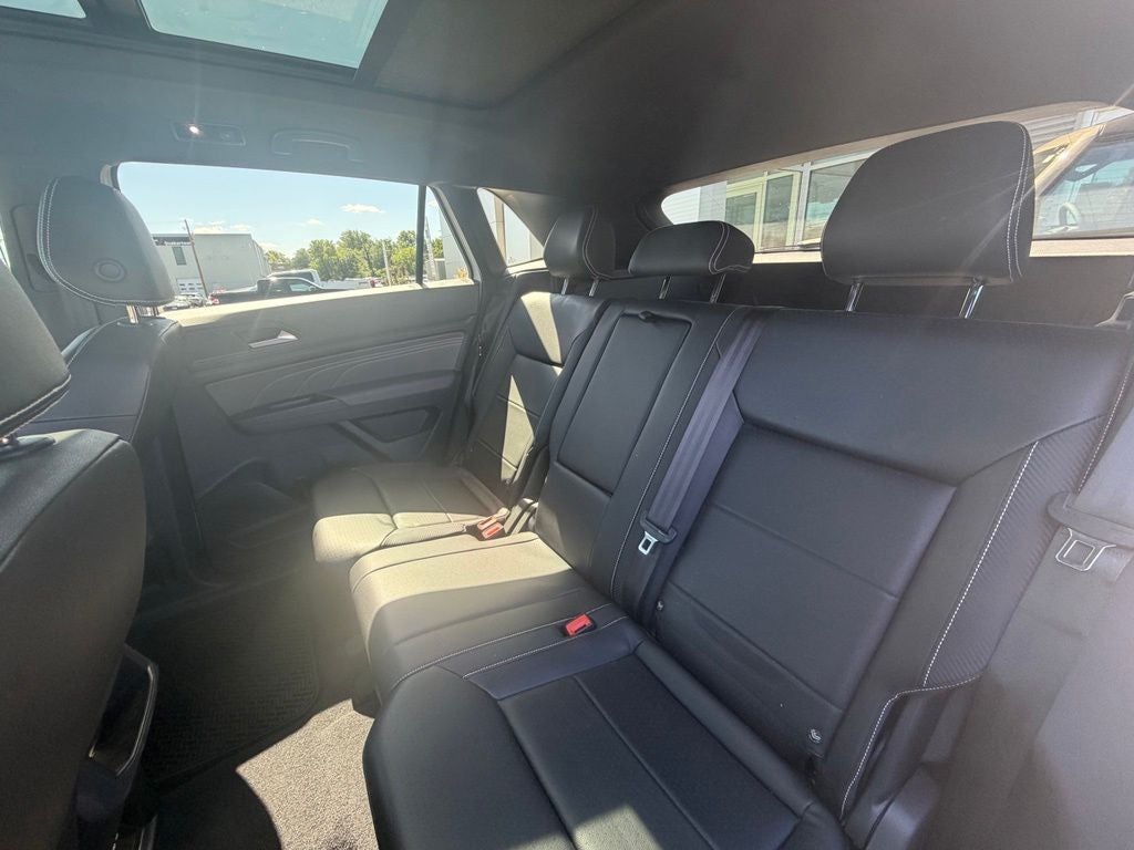 2023 Volkswagen Atlas Cross Sport 2.0T SE w/Technology