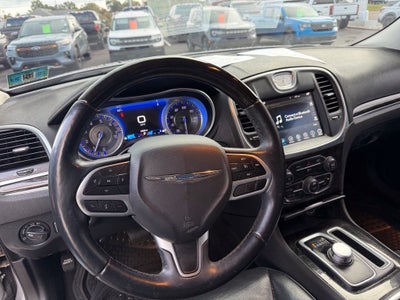 2017 Chrysler 300 C