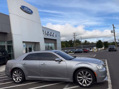 2017 Chrysler 300 C