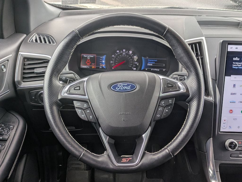 2022 Ford Edge ST