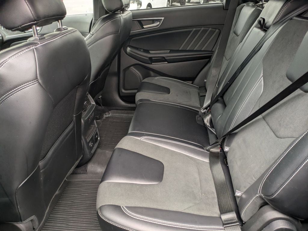 2022 Ford Edge ST