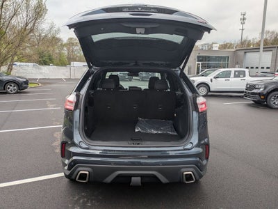 2022 Ford Edge ST