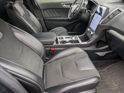 2022 Ford Edge ST