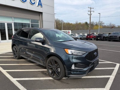2022 Ford Edge ST