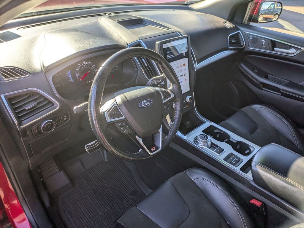 2024 Ford Edge ST