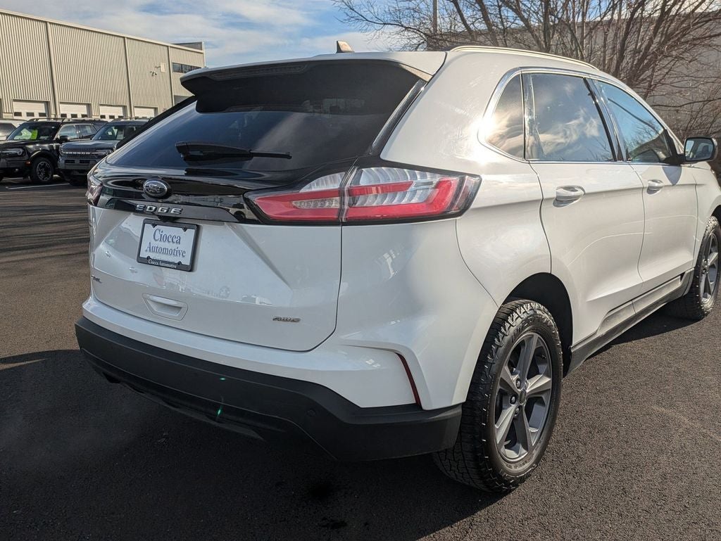 2022 Ford Edge SEL