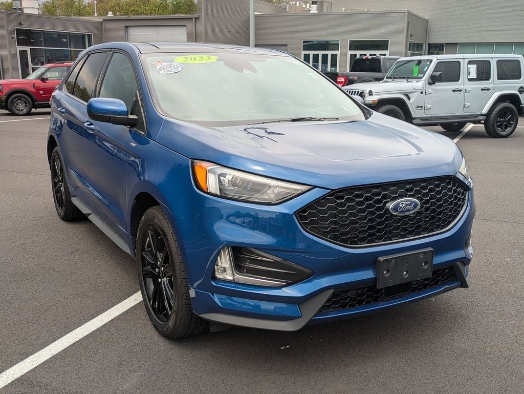 2023 Ford Edge ST Line