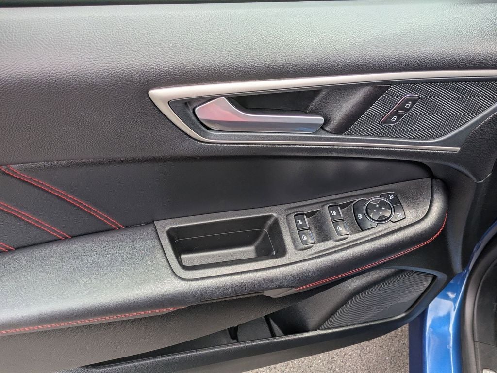 2023 Ford Edge ST Line