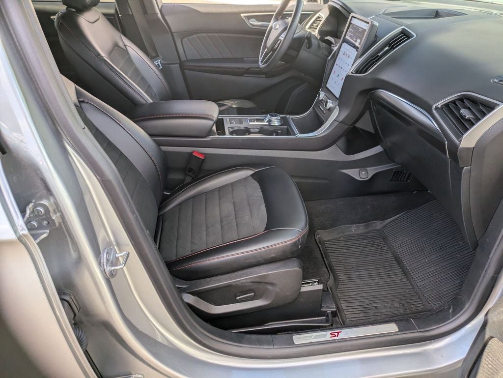 2024 Ford Edge ST Line