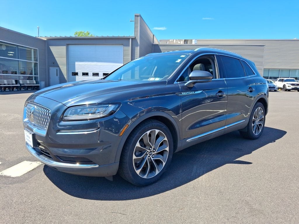 2022 Lincoln Nautilus Reserve
