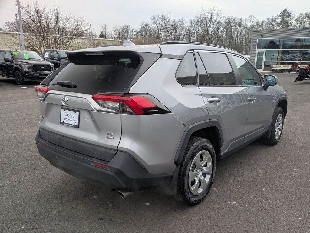 2019 Toyota RAV4 LE