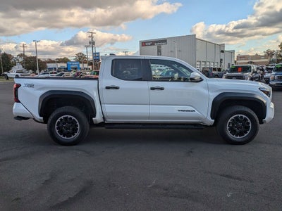 2024 Toyota Tacoma TRD Off-Road