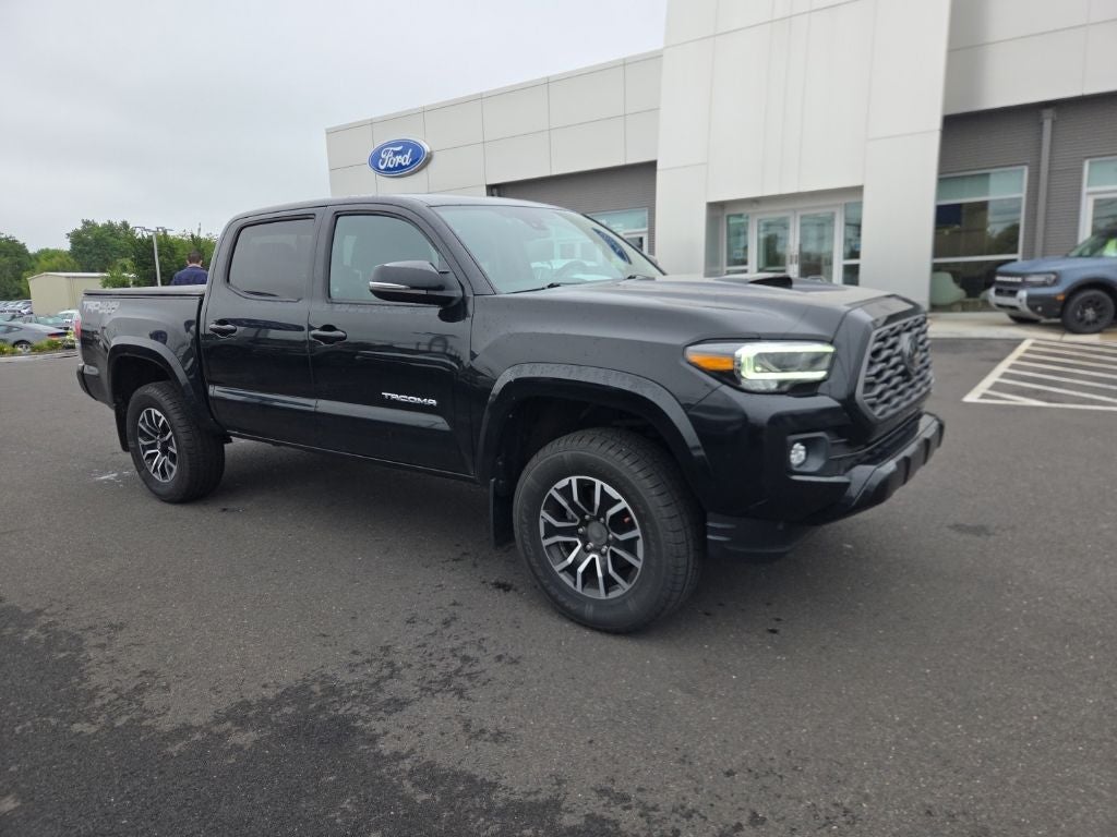 2021 Toyota Tacoma TRD Sport V6
