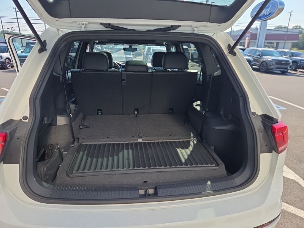 2020 Volkswagen Tiguan 2.0T SE R-Line Black 4Motion