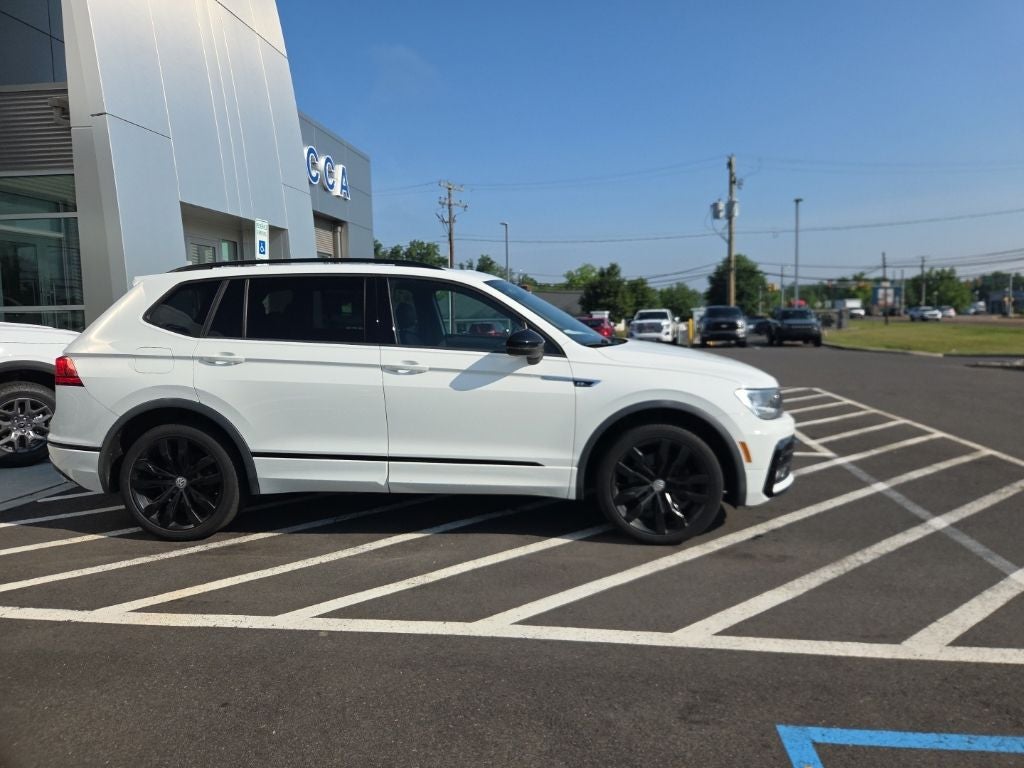 2020 Volkswagen Tiguan 2.0T SE R-Line Black 4Motion