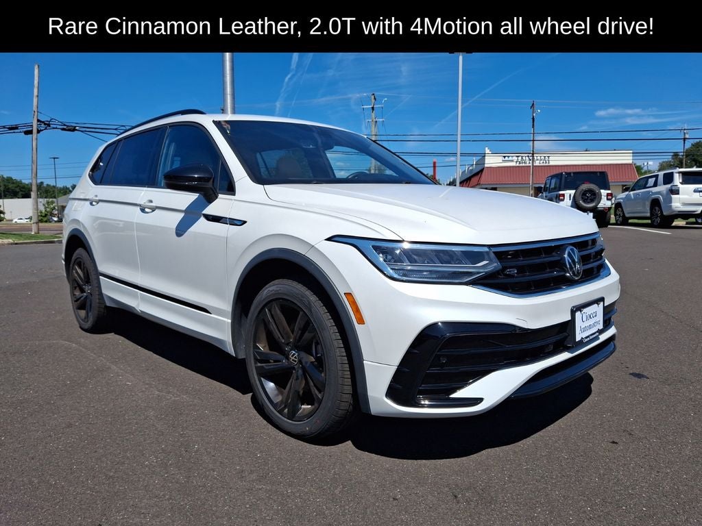 2023 Volkswagen Tiguan 2.0T SE R-Line Black
