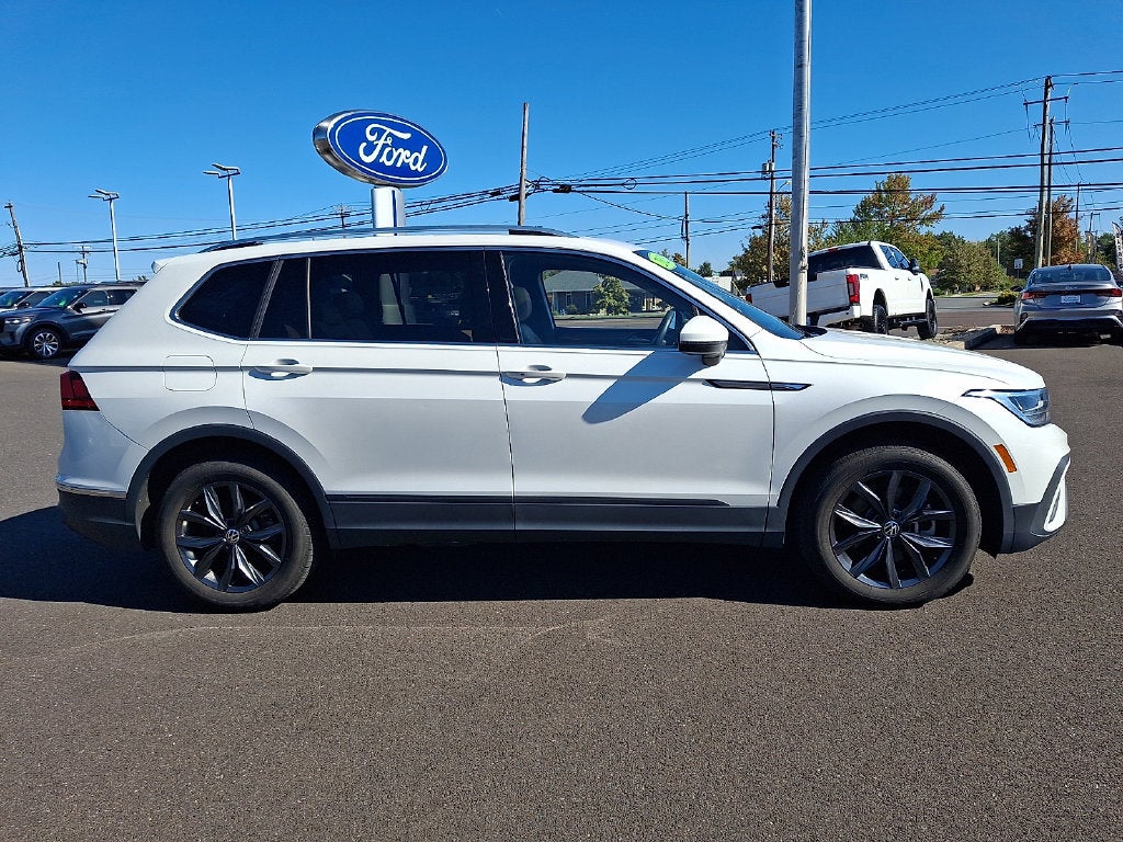 2023 Volkswagen Tiguan 2.0T SE