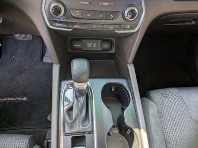 2020 Hyundai Santa Fe SE