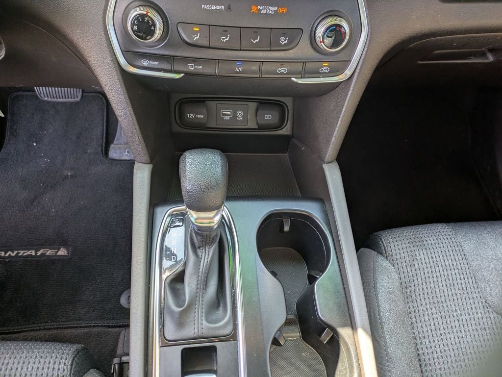 2020 Hyundai Santa Fe SE