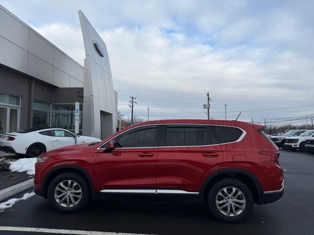 2020 Hyundai Santa Fe SE