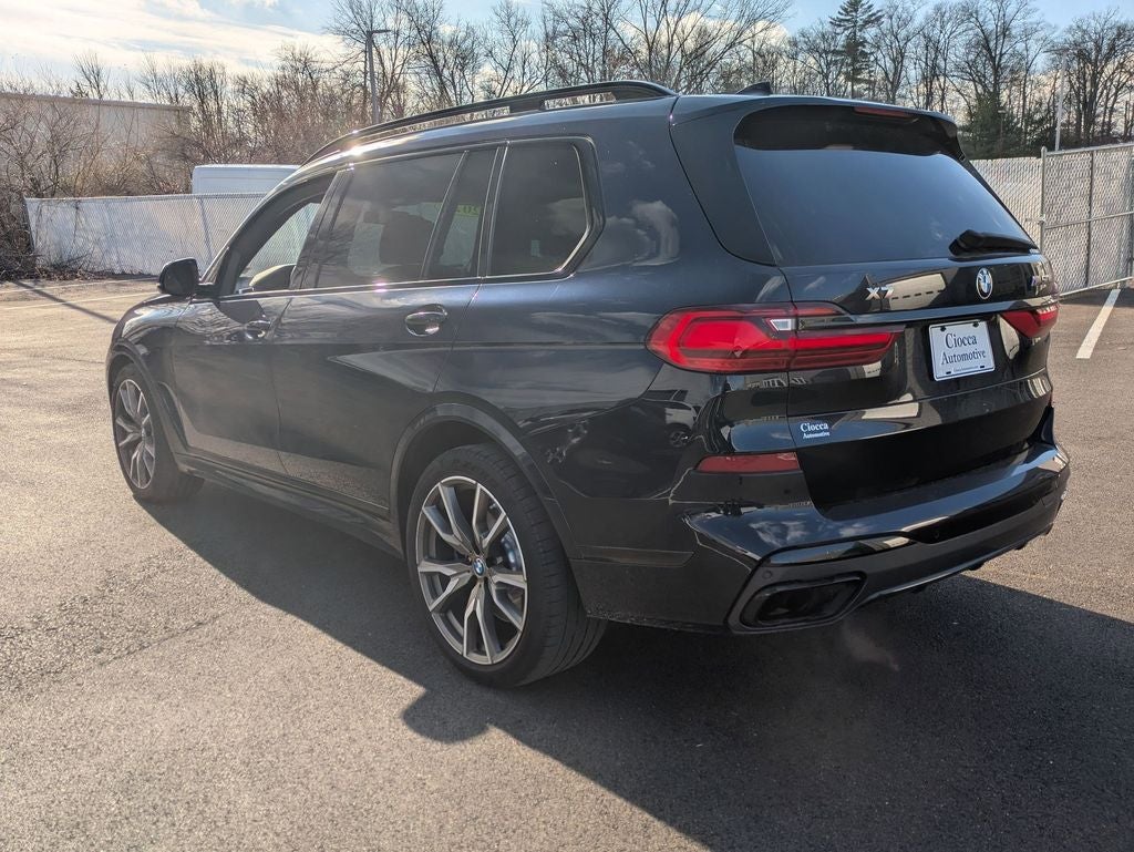 2021 BMW X7 M50i