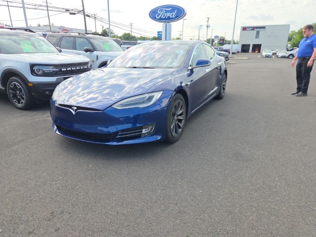 2020 Tesla Model S Performance