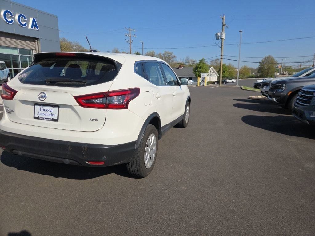 2020 Nissan Rogue Sport S