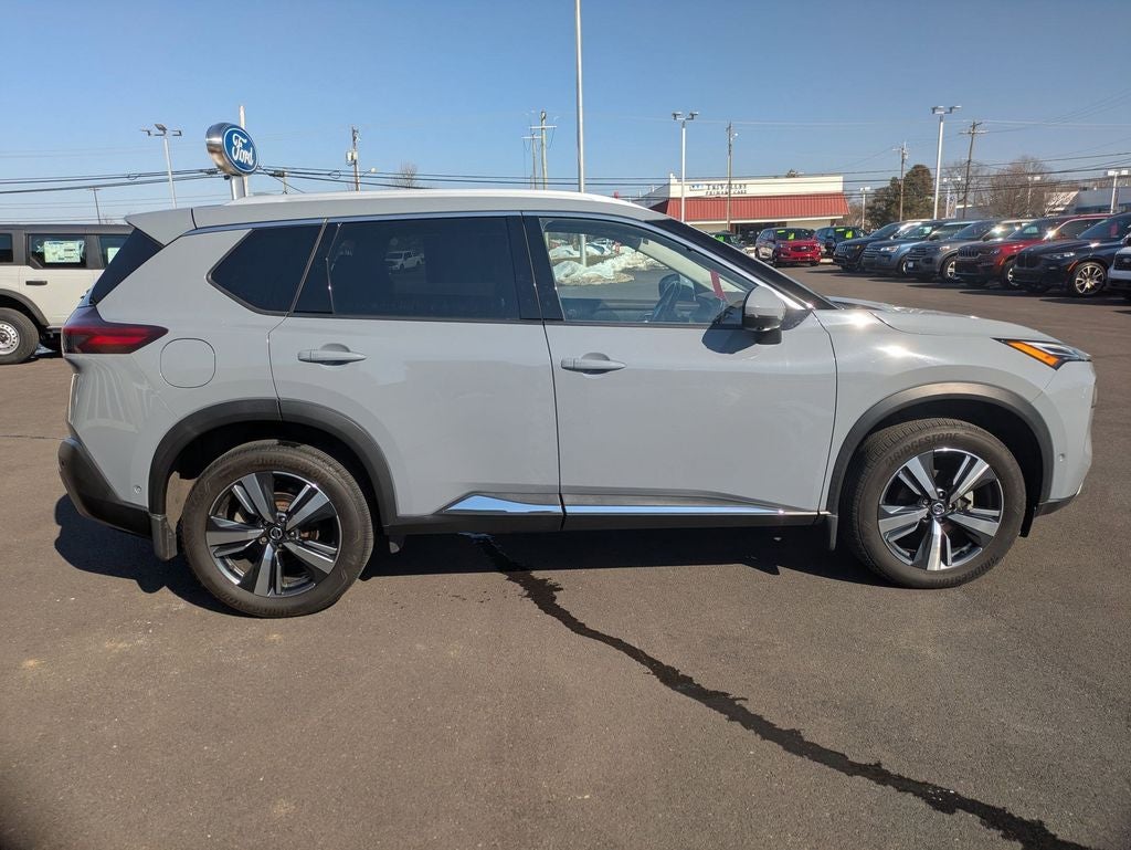 2021 Nissan Rogue Platinum