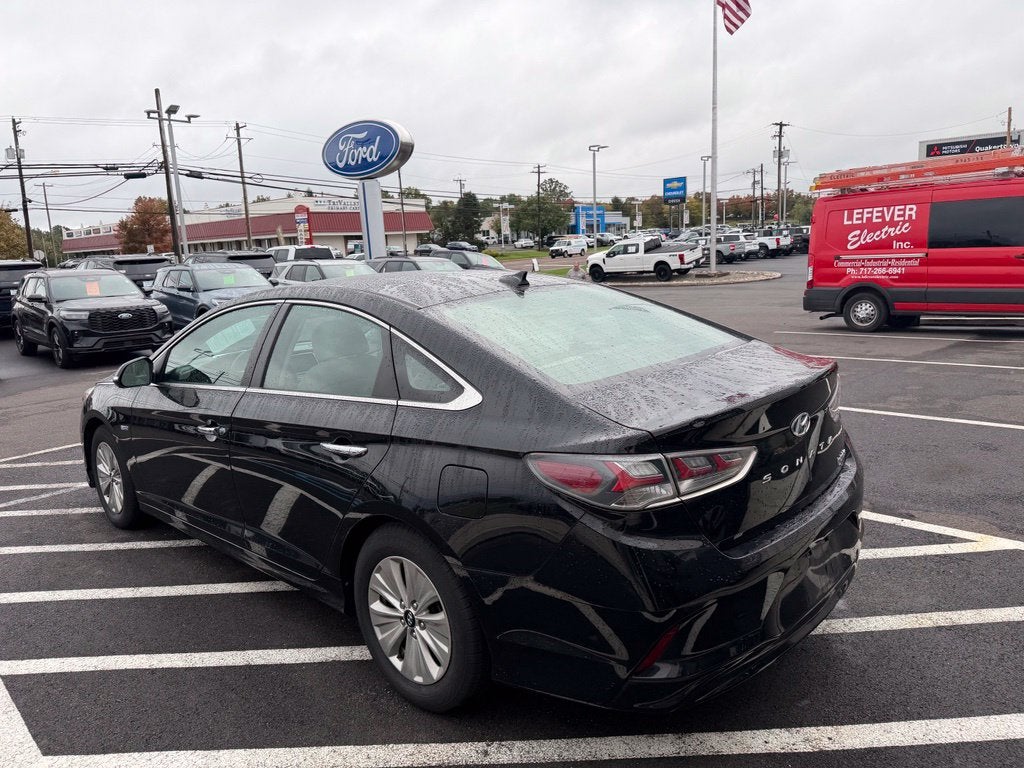 2019 Hyundai Sonata Hybrid SE